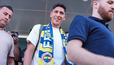 Fenerbahçe'nin yeni transferi Edson Alvarez: Herkes Fenerbahçe'nin büyüklüğünü biliyor