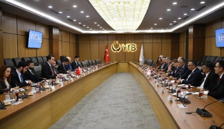 Nazım Çavuşoğlu, YTB Başkanı Abdulhadi Turus ile görüştü