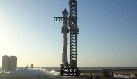SpaceX'in Starship roketinin 13. test uçuşu, motorlardan bazılarının çalışmaması nedeniyle iptal edildi