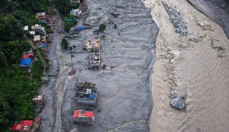 Nepal'deki selde hayatını kaybedenlerin sayısı 579'a çıktı