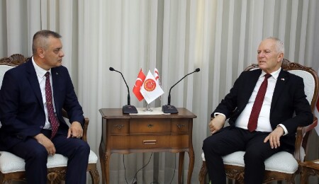 Zorlu Töre: TSK’yı güçlendirmek hepimizin görevi