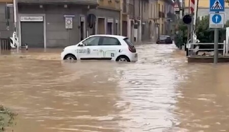 İtalya'da aşırı yağış sel ve taşkınlara yol açtı