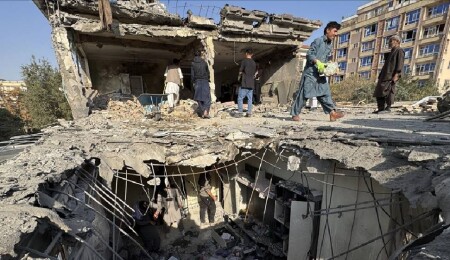 Pakistan ve Afganistan arasındaki 48 saatlik ateşkes, Katar'daki müzakerelerin sonuna kadar uzatıldı