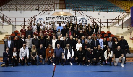 DAÜ Şampiyon Melekler Voleybol Anı Turnuvası tamamlandı