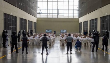 El Salvador’da çete liderlerine toplu yargılama: 47 bin suç tek davada