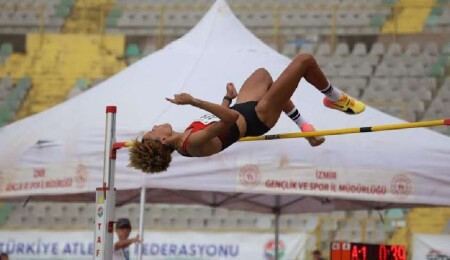 Buse Savaşkan, 2024 Paris Olimpiyatlarına katılım yolunda son yarışına çıkıyor