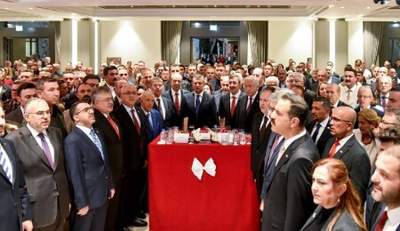 Cumhuriyet Meclisi'nde 42'nci yıl resepsiyonu: KKTC sadece bir toprak parçası değil, bir inancın adıdır