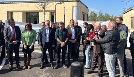 Unions Protest Turk Telekom Protocol as Bill Advances in Parliament