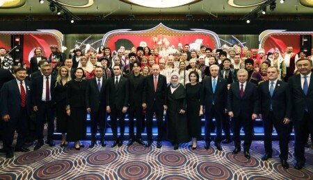 Emine Erdoğan'dan TDT liderleriyle akşam yemeği paylaşımı