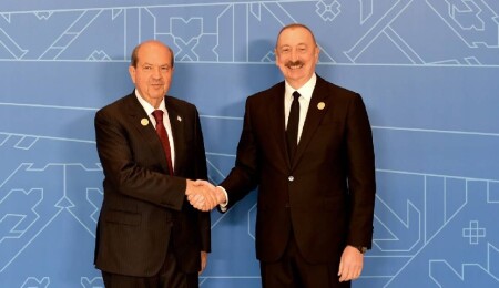 Cumhurbaşkanı Ersin Tatar, Azerbaycan Cumhurbaşkanı İlham Aliyev ile görüştü