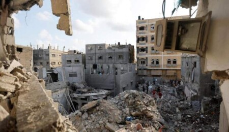 Israeli Airstrikes Crush Apartments in Gaza Refugee Camp