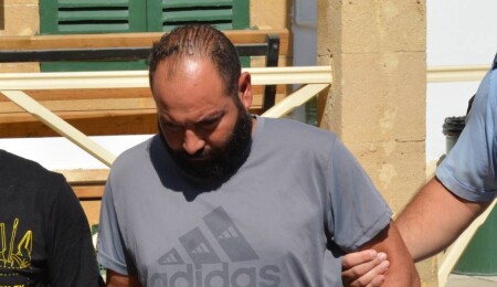 Akıncılar’da 16 gümrüksüz araç motoru ile yakalanan zanlılar teminatla serbest!