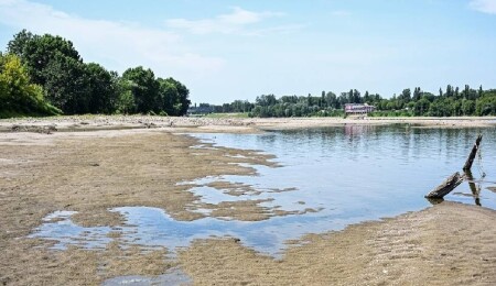 İtalya'da aşırı sıcaklıklar, Po Nehri'nde kuraklığa ve tarımsal üretimde olumsuzluklara yol açıyor