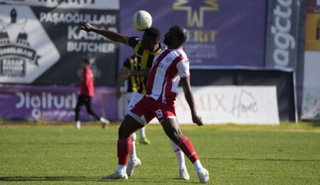 DTB-Gönyeli maçında hakem kararları tepki topladı