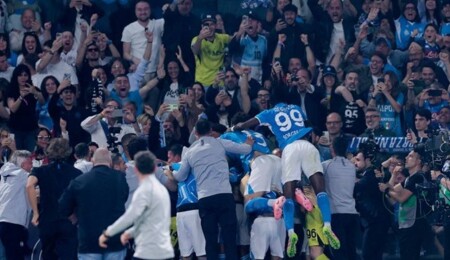 Serie A'da şampiyon Napoli