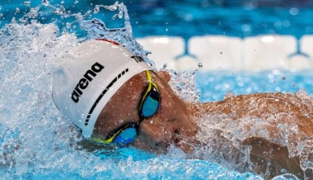 Türkiye’de milli yüzücü Kuzey Tunçelli, peş peşe 3'üncü kez Avrupa gençler şampiyonu oldu