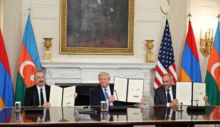 ABD'de tarihi zirve: Azerbaycan ve Ermenistan arasında barış için imza
