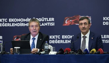 Ünal Üstel: KKTC’de geçerli olacak yerel bir kredi kartı sistemi oluşturulacak