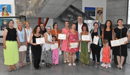 Seramik Atölyesi Sergisi, Girne Belediyesi'nin ev sahipliğinde açıldı