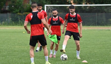A Milli Futbol Takımı, yarın oynanacak final öncesi son antrenmanını gerçekleştirdi