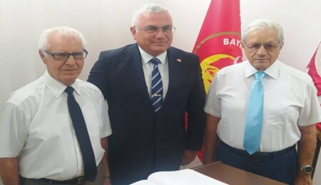 Karaca ve Balaban’dan TMT Mücahitler Derneği’ne ziyaret