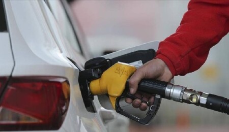 Güney Kıbrıs’ta petrol fiyatları Ortadoğu krizinin etkisiyle yükseldi