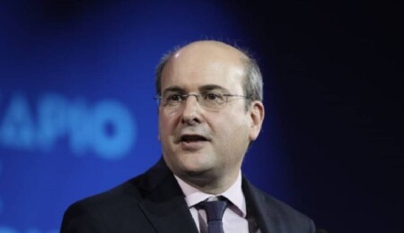 Yunanistan, Güney Kıbrıs'ın deniz altı elektrik bağlantısına ilişkin tavrını netleştirmesini istedi