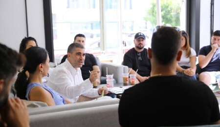 UBP'nin LTB adayı Mehmet Aktunç, gençlerle Lefkoşa’nın geleceğini konuştu