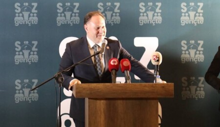 Meclis Başkanı Ziya Öztürkler, ‘Söz Gençte’ etkinliğinde konuştu: Gençler bize örnek oldular