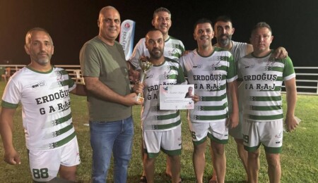 Antis’te futbol rüzgarı esti: Masterlerde Alsancak, U-17’de Ozanköy A şampiyon!