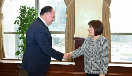 Ziya Öztürkler, Azerbaycan Bağımsızlık Günü’nün 108. yıl dönümünü kutladı