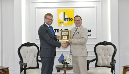 Martin Hagström, Turgay Deniz'i ziyaret etti