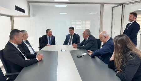 Kutlamalar için gelen DP heyeti TAM PARTİ’yi ziyaret etti