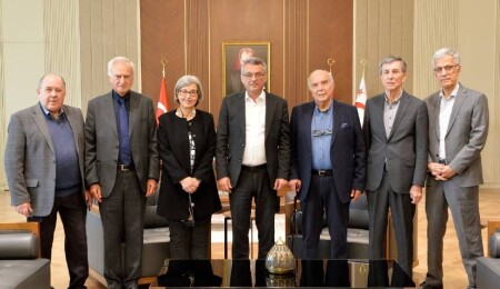 Tufan Erhürman, Kıbrıs Düşünce Grubu’nu kabul etti