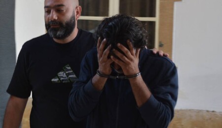 Cezaevindeki oğluna yemek kabında uyuşturucu götüren baba tutuklandı