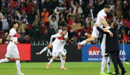 Türkiye A Milli Futbol Takımı'ndan Gürcistan'a farklı tarife: Dünya Kupası yolunda büyük avantaj!