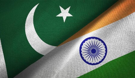 Hindistan, Pakistan'a füze saldırısı düzenledi