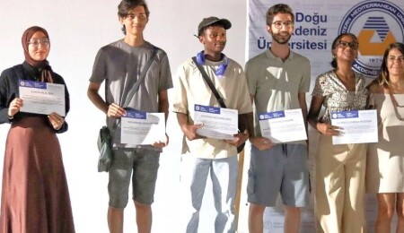 DAÜ’de öğrenci kulüpleri yaz kampı kapanış gecesi ile sona erdi