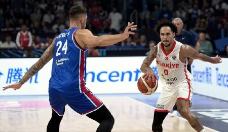 Türkiye, 2025 Avrupa Basketbol Şampiyonası’nda Sırbistan’ı yenerek grubu lider tamamladı