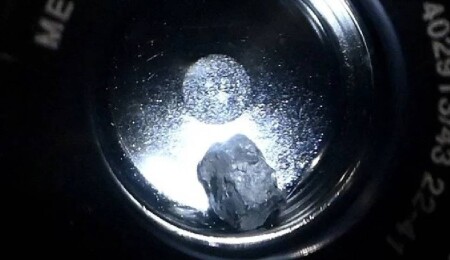 Güneş'ten daha eski: NASA'nın uzay aracı "yıldız tozu" getirdi