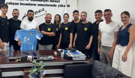 Geçitkale-Serdarlı Belediye Başkanı Kasım, Serveroğlu Geçitkale GSK’yi kabul etti