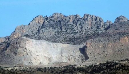 Stelios Mihail: Beşparmak’ta üretilen malzemelerin geçişini engelleyecek bir düzenleme yapılmalı