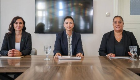 Baybars, Rogers ve Manavoğlu’ndan Cumhurbaşkanlığı seçimlerinde Erhürman’a destek!