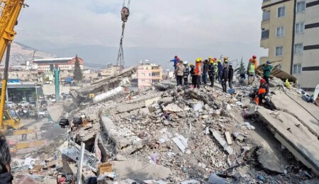 Depremde 77 kişinin öldüğü Hünkar Apartmanı'na ilişkin davada karar çıktı