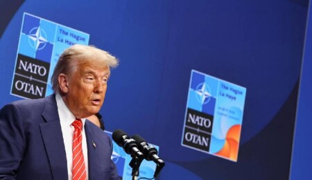 Trump, NATO ülkelerini talep etmeleri halinde yardım etmemekle tehdit etti