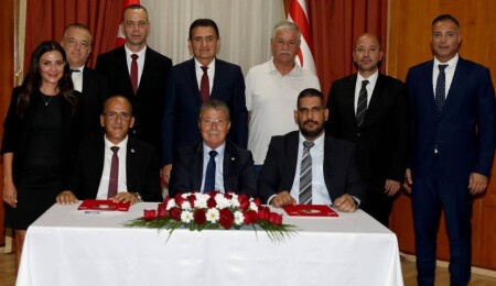 Başbakan Üstel: 27 yıl sonra sosyal konut projesi hayata geçiyor