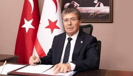 Ünal Üstel: Devletimizin iradesini kapalı kapılar ardında yürütülen siyasi oyunlarla yıkamazsınız!