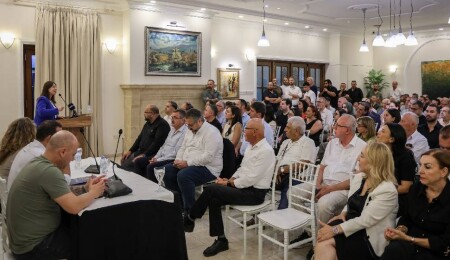 CTP kitle toplantılarına Girne’de devam etti: Toplumun tüm kesimlerinin umudu CTP'dir
