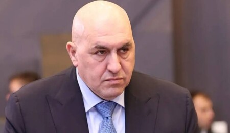 Dubai'de mahsur kalan İtalya Savunma Bakanı Crosetto ülkesine dönüyor