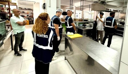 İskele’de su ürünleri denetlendi, yasal sınırlara uymayan balıklara el konuldu